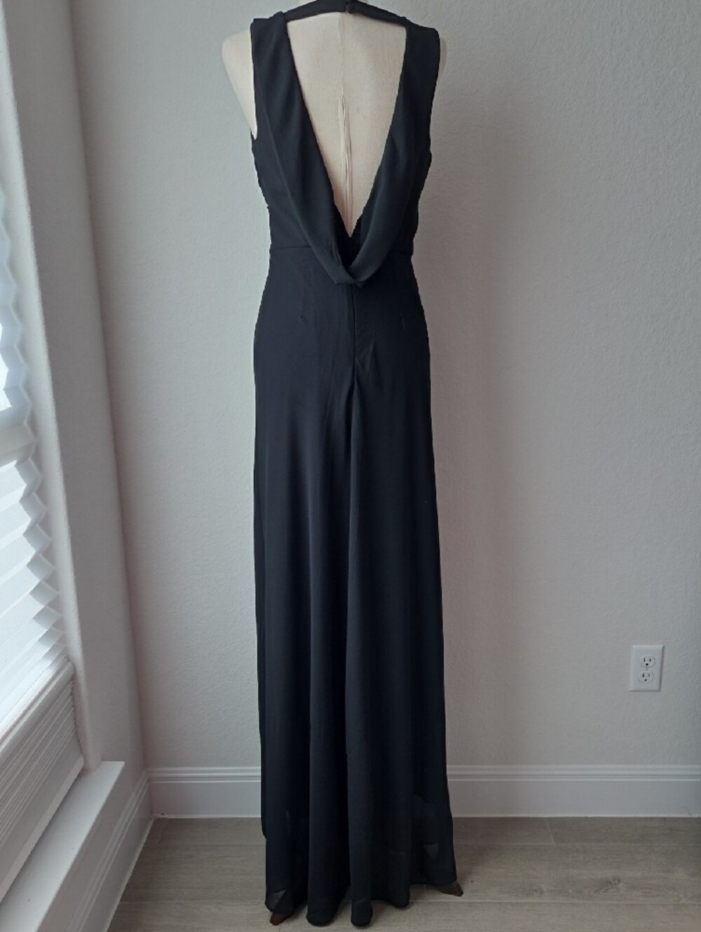 Lulu's Black Deep V Back Knot-Front Long Maxi Dress Small Chiffon Layer Gown